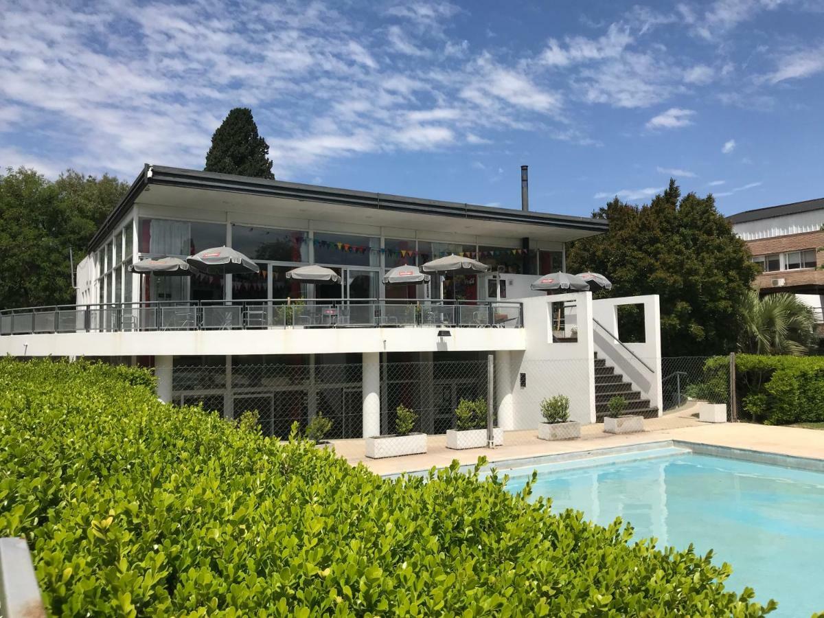 Apartamento En Country Pilar Piscina Parrilla Propia Hasta 4 Personas Екстер'єр фото